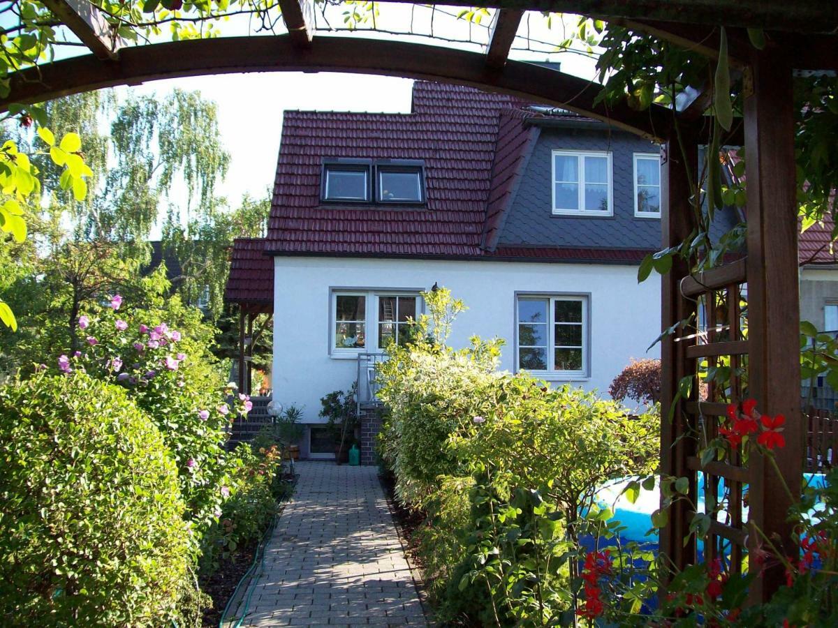 Cottage Near Centrum, Paradise Βερολίνο Εξωτερικό φωτογραφία